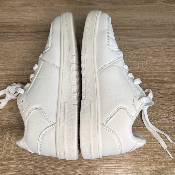 Nautica Kids White Sneakers – Youth Size 2 - Picture 4 of 7